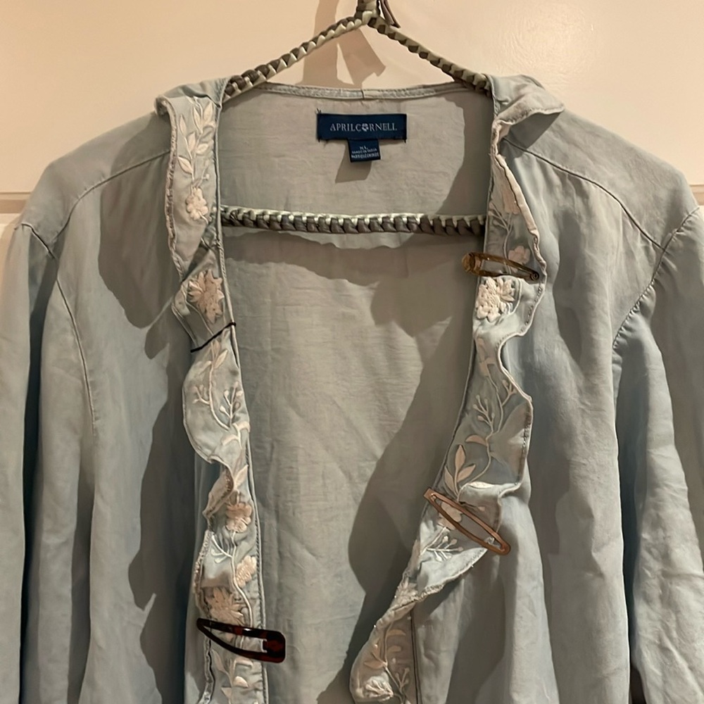 Adorable April Cornell lounge coverup.